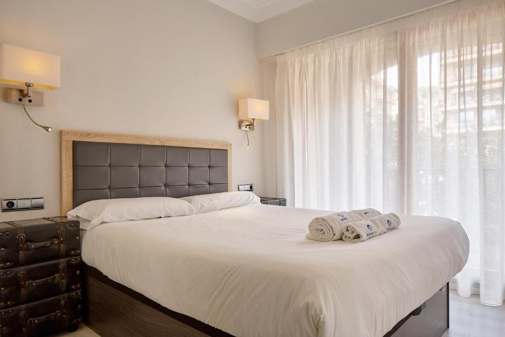 Bermingham - Basque Stay