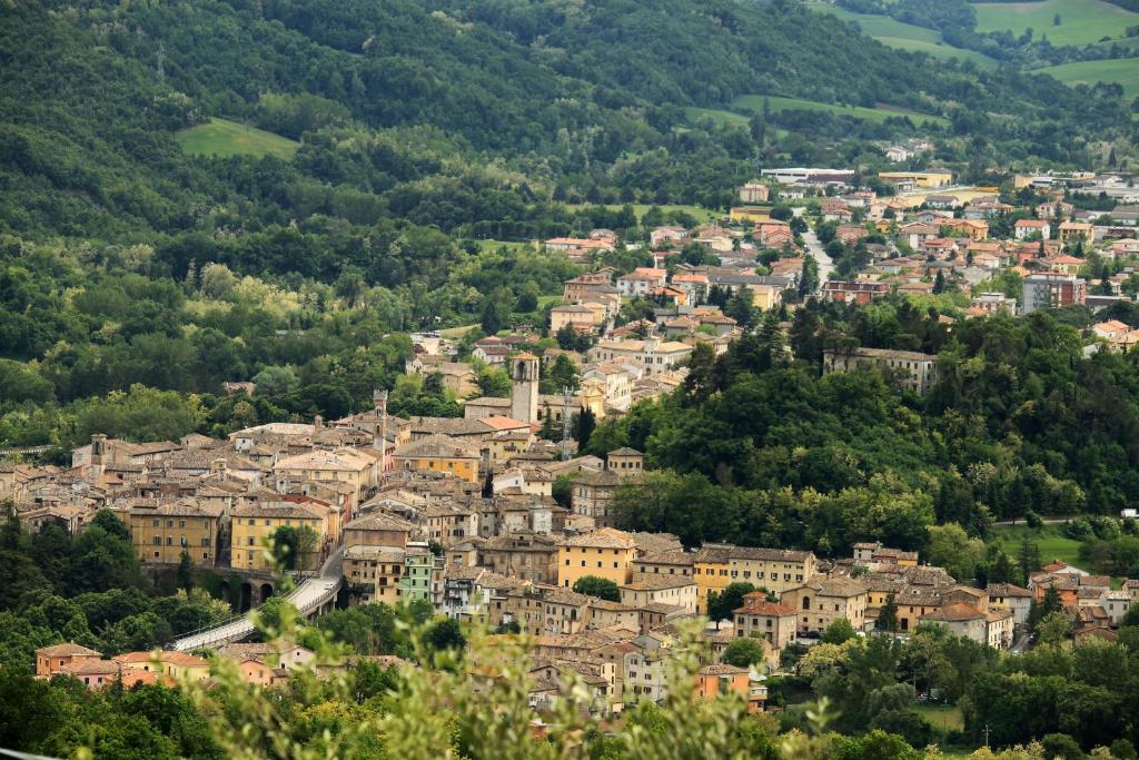 a view of a town on a mountain at Casa del Sole 2 artenatura in Pergola