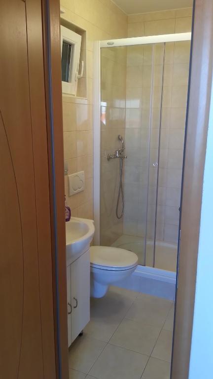 Koupelna v ubytování Apartments Feniks
