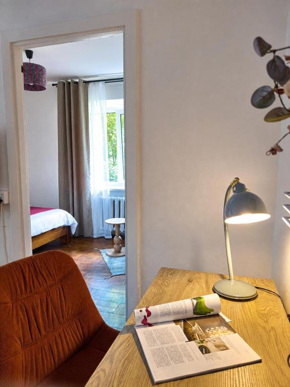 Dvokimnatni apartamenty #Vinil i sontse# na 600-richchia, navproty Mehamolu photo 4