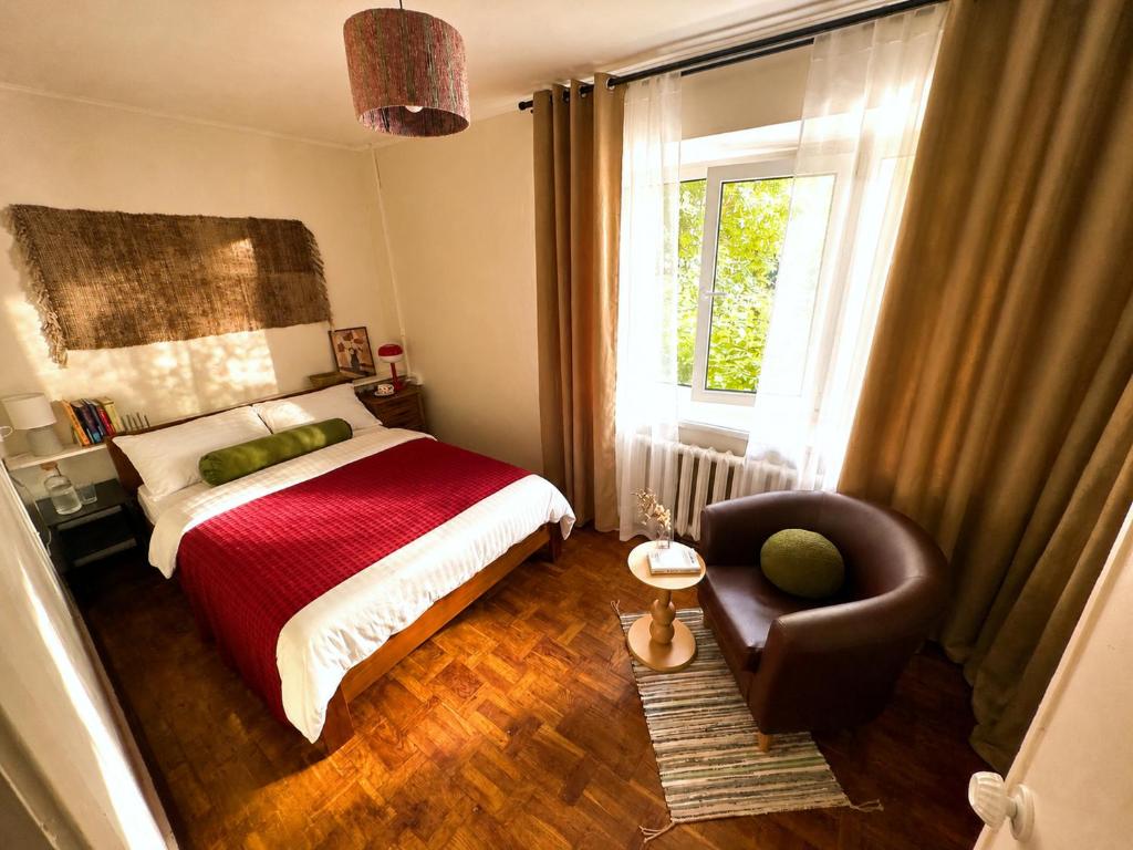 Dvokimnatni apartamenty #Vinil i sontse# na 600-richchia, navproty Mehamolu photo 5