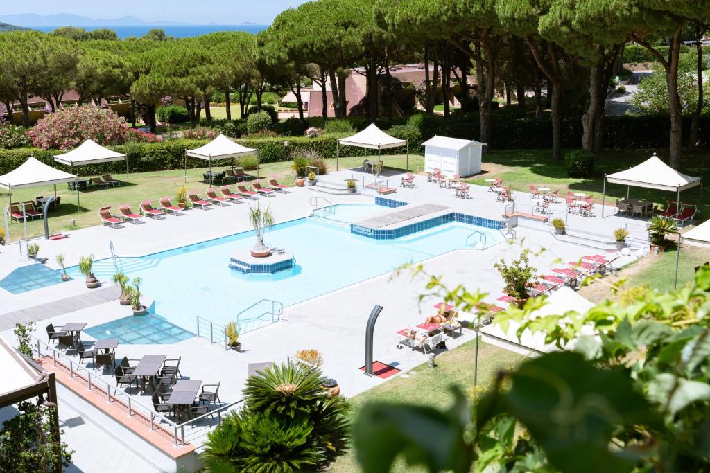 Poolen vid eller i närheten av Golf Hotel Punta Ala