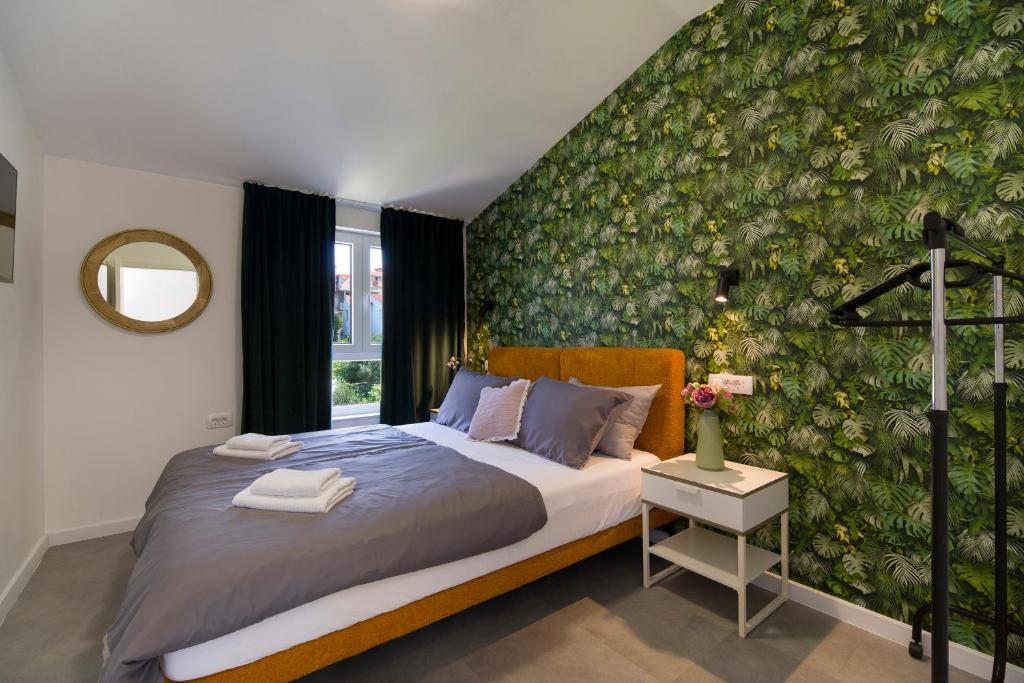 Luxury Joy in Split New - with Heated Pool