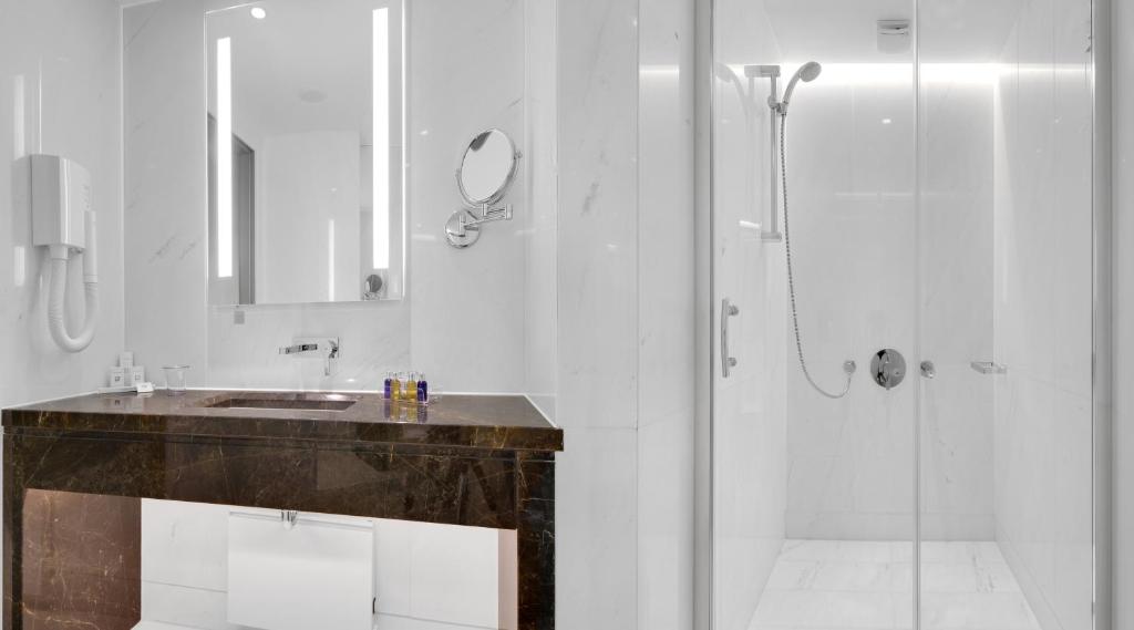 SAZ City Life Boutique Hotel - 11