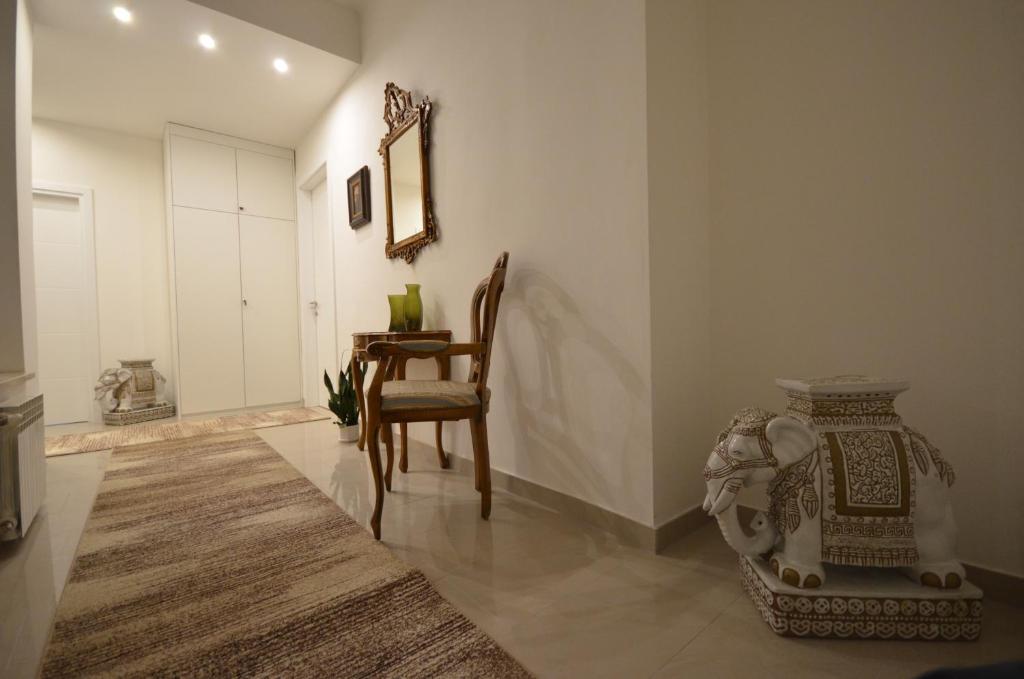 Posedenie v ubytovaní Downtown Luxury Apartment