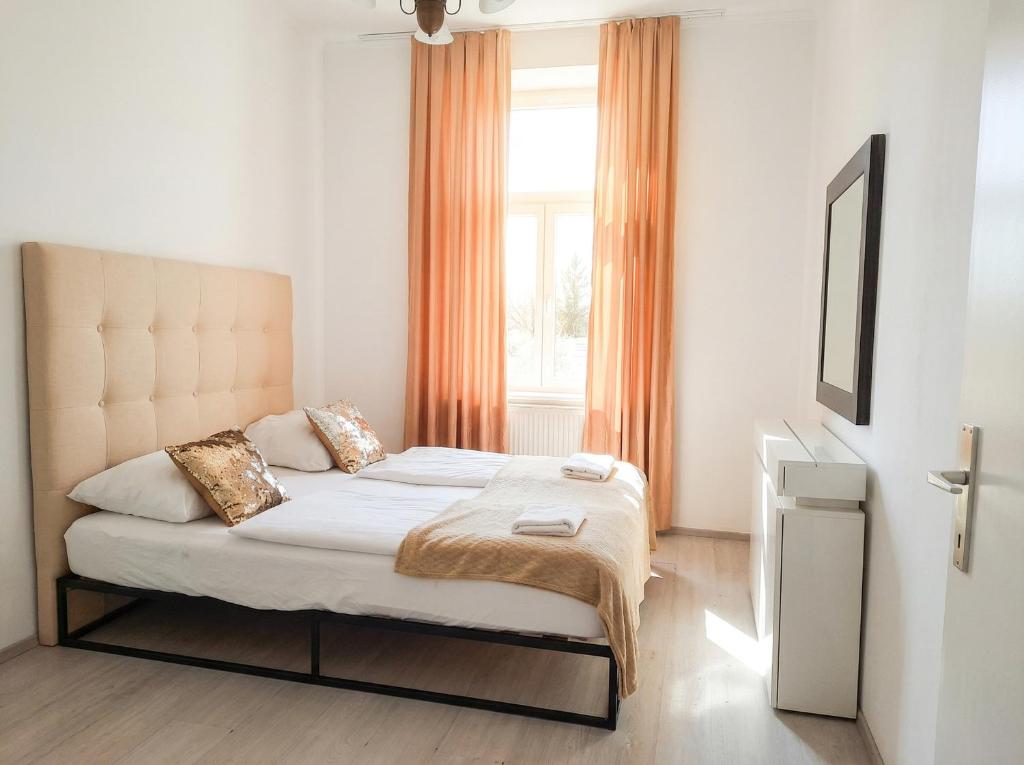 Affordable 2BR Apt Next to Rennweg & Belvedere