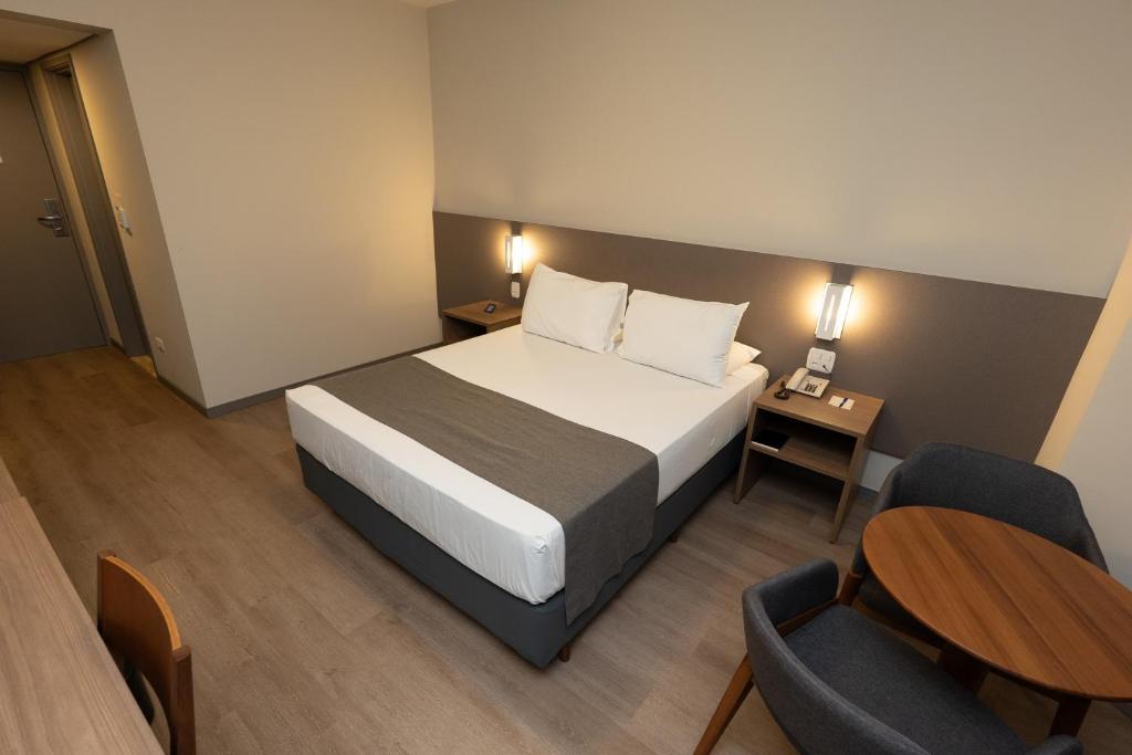 Hotel Caiuá - Habitación De Lujo
