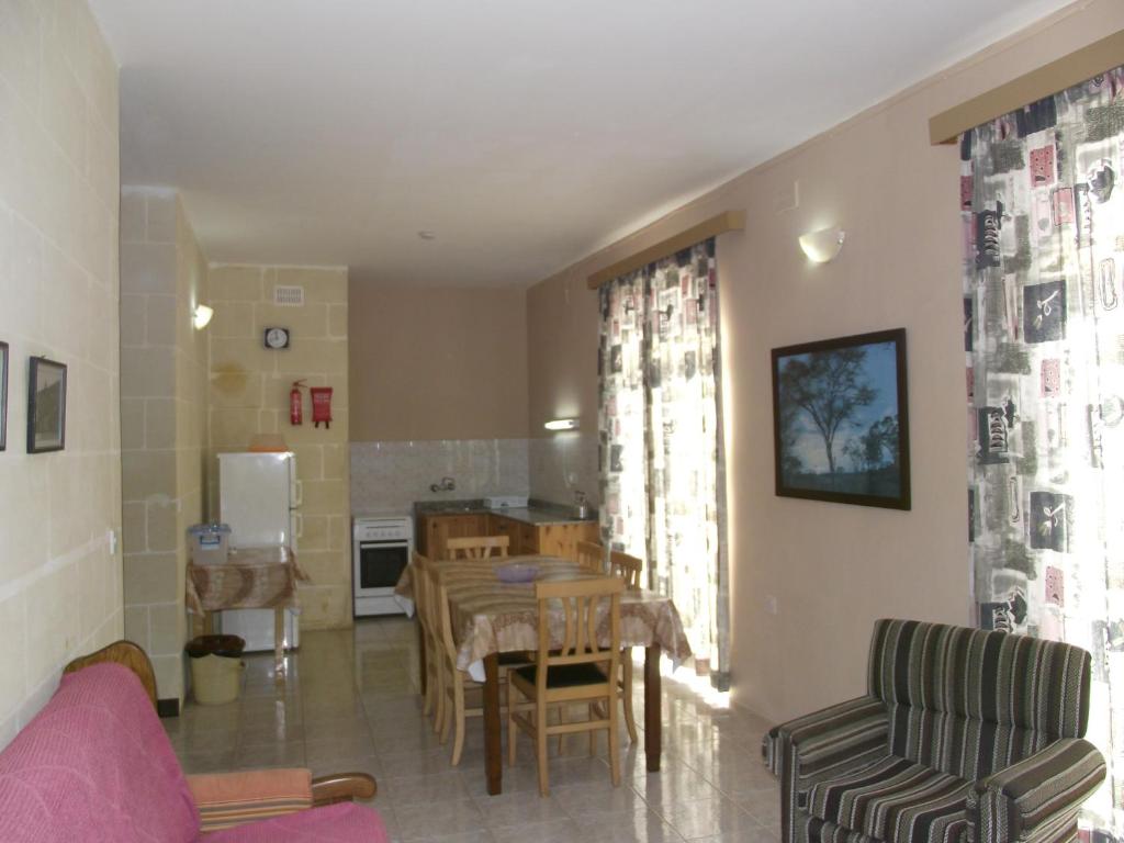 Sunset Seaview Accommodation - 14