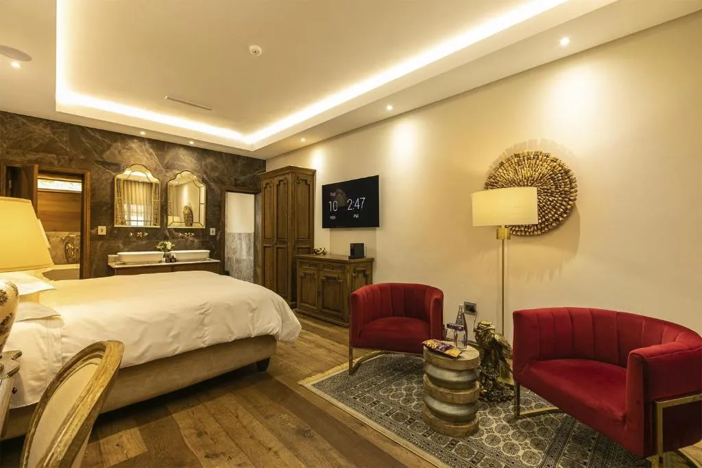 Deluxe Suite 2 "Shiraz"