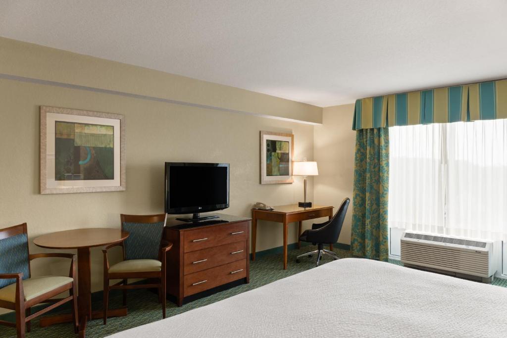 Holiday Inn Resort Orlando - Lake Buena Vista, an IHG Hotel - 