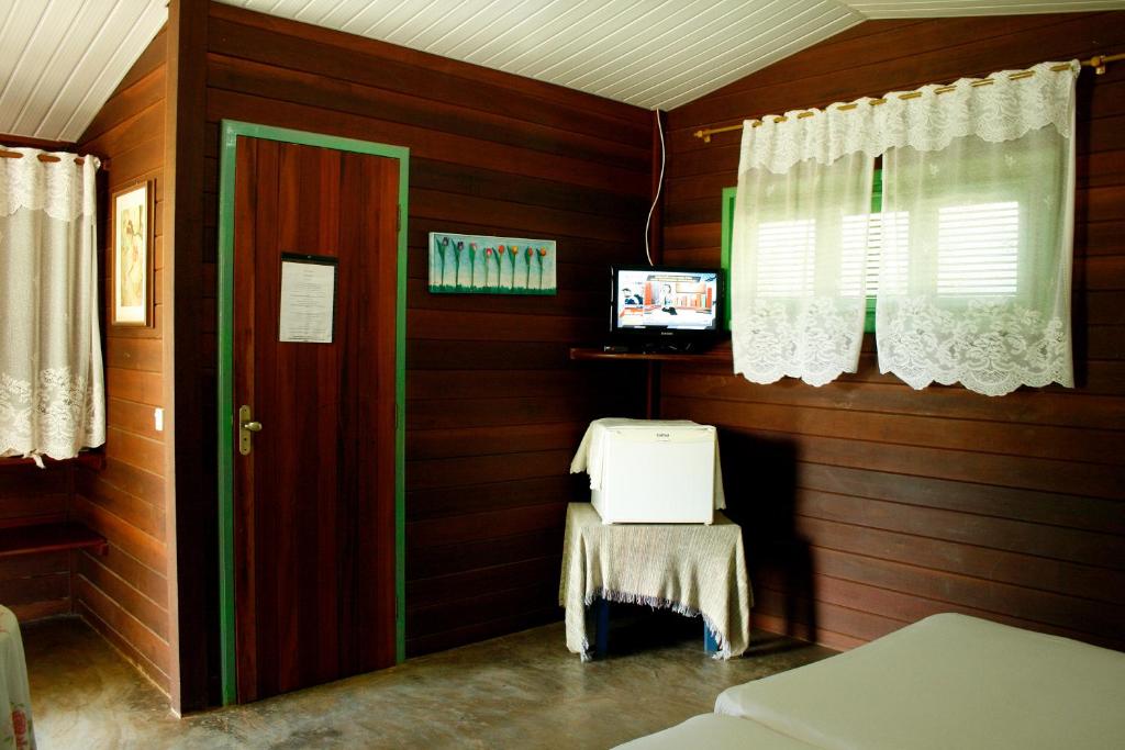  Pousada Cultural Canto dos Poetas