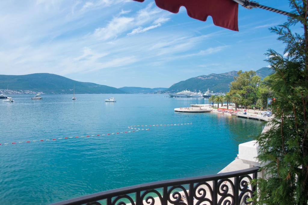 Boutique Hotel La Roche - 8