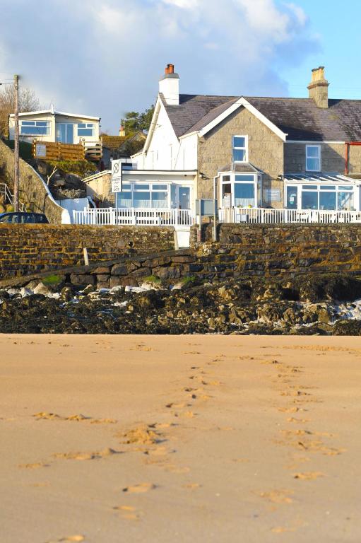 Sea View Guest House in Benllech, Isle of Anglesey, Wales