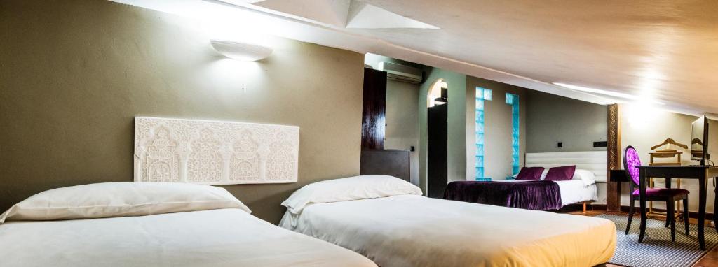 La Posada De La Magistral - Camera Quadrupla Con Bagno Privato