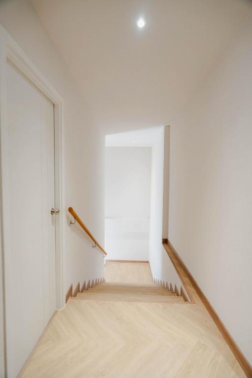فضای داخلی I-Zen Residence Central Eastville در بانکوک - تصویر ۳