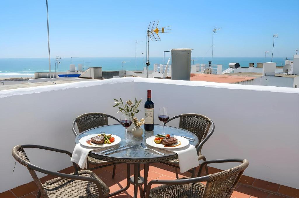 Apartamento Cerca del Mar con Azotea Compartida