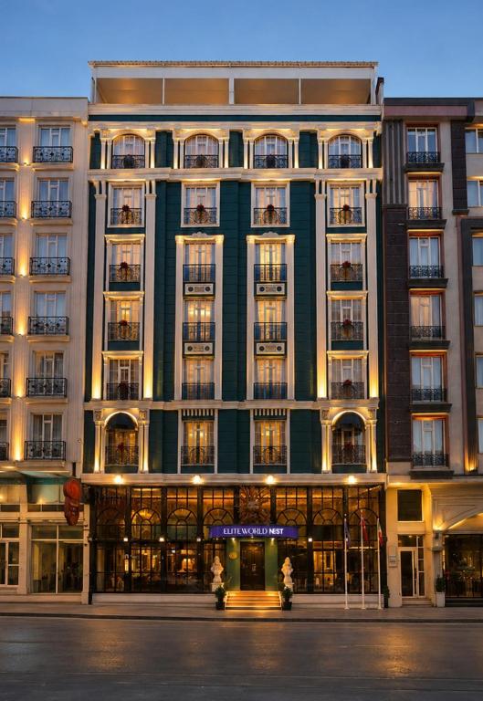 Elite World Nest Van در وان