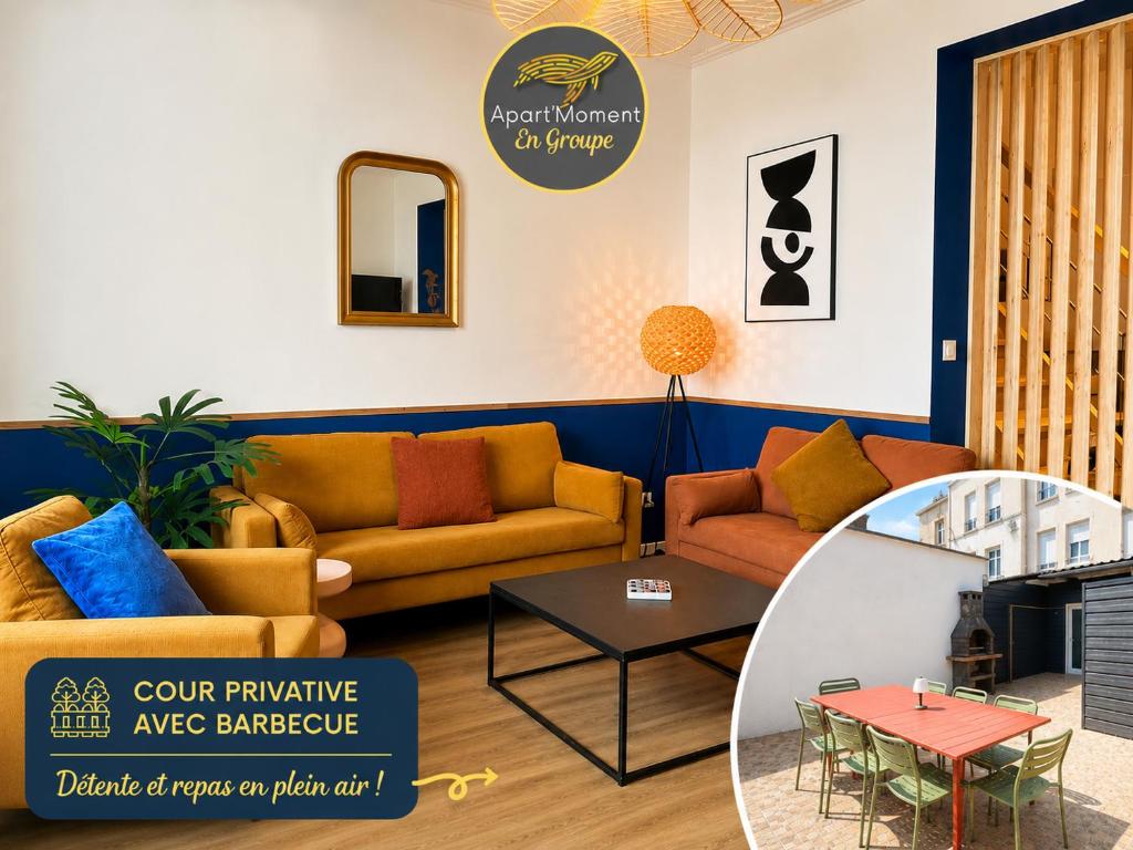 a living room with a couch and a table at L'Horizon Bleu - Appartement 4 chambres avec cour au centre Bourbourg in Bourbourg