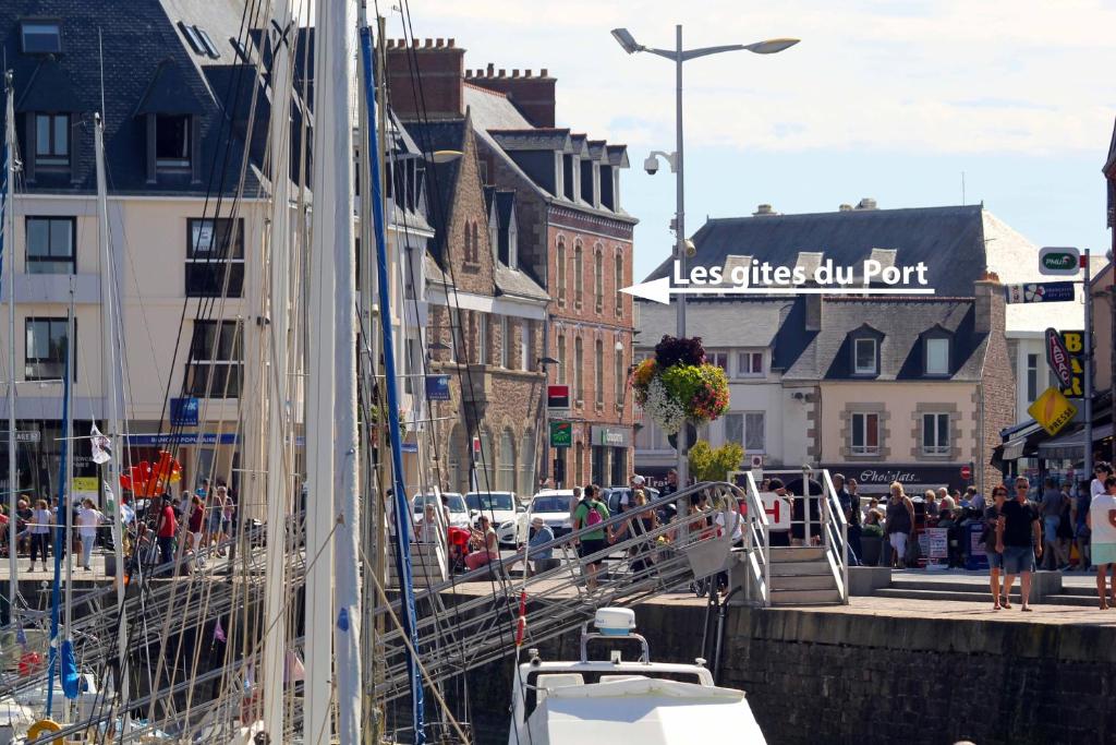 Photo de la galerie de l'établissement Gites du Port, à Paimpol