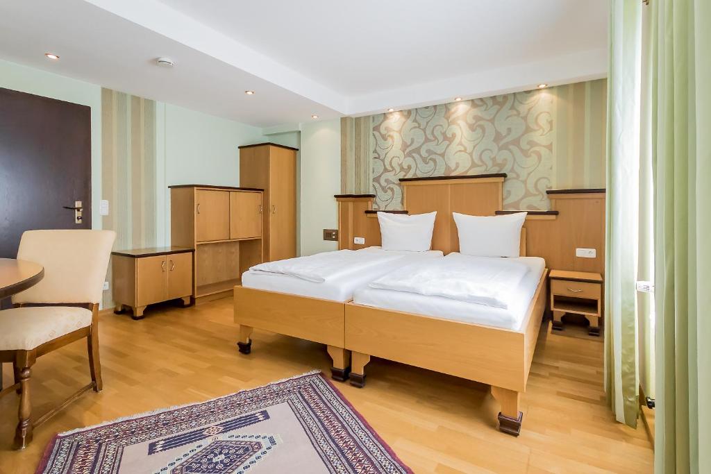 Hotel Zum grünen Kranz - 3