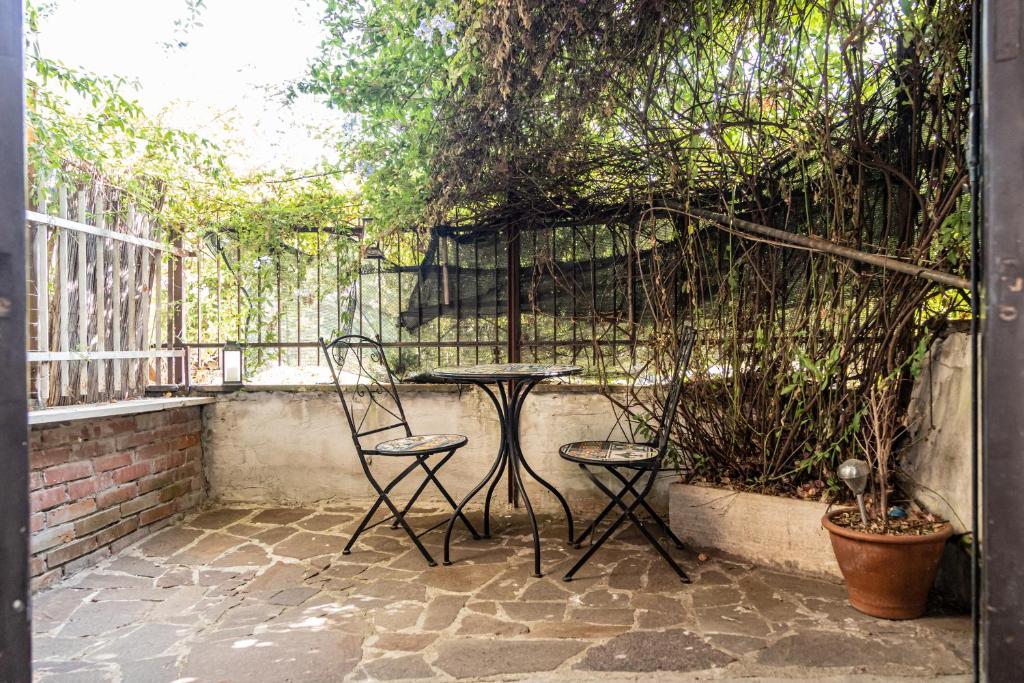 Aurelia Vatican Home