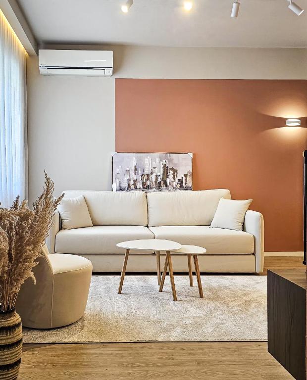 All Seasons Apartments - 