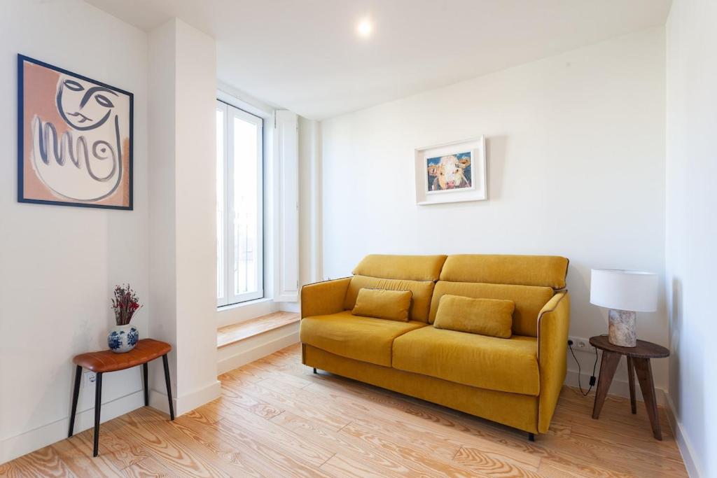 Bright and Peaceful City Centre Retreat