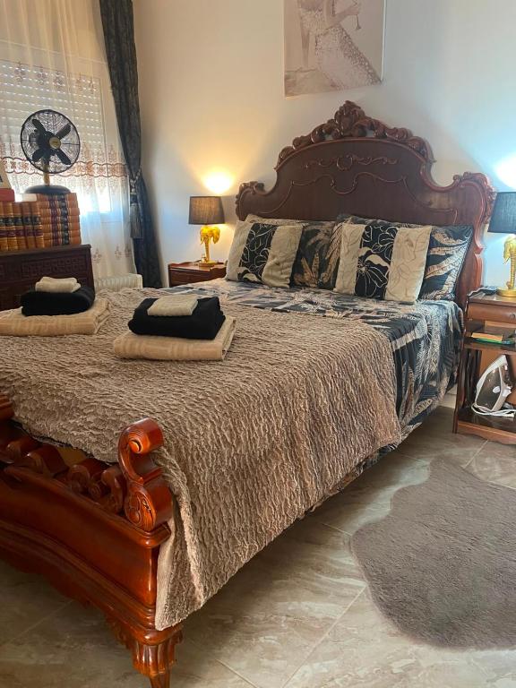 Queen Room