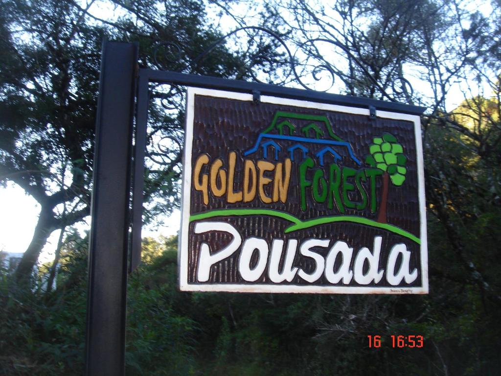  Golden Forest Pousada