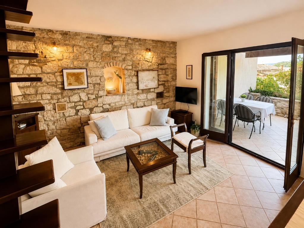 Sea View House Olja