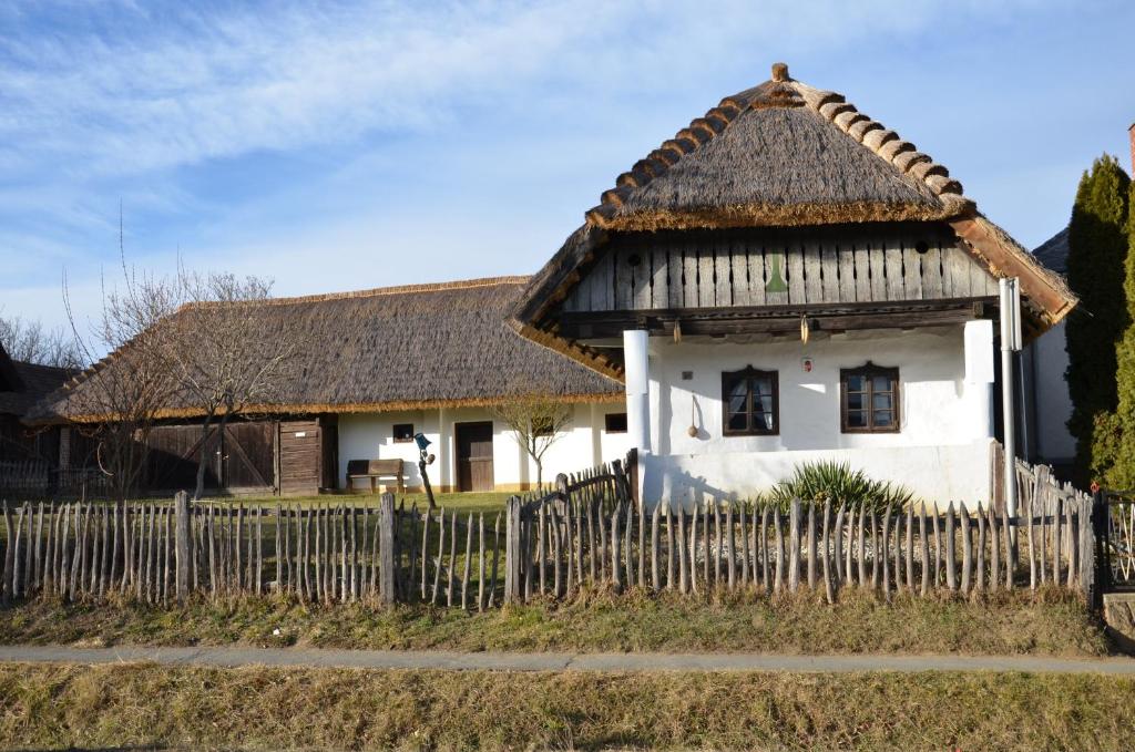 Budova, kde se penzion nachází