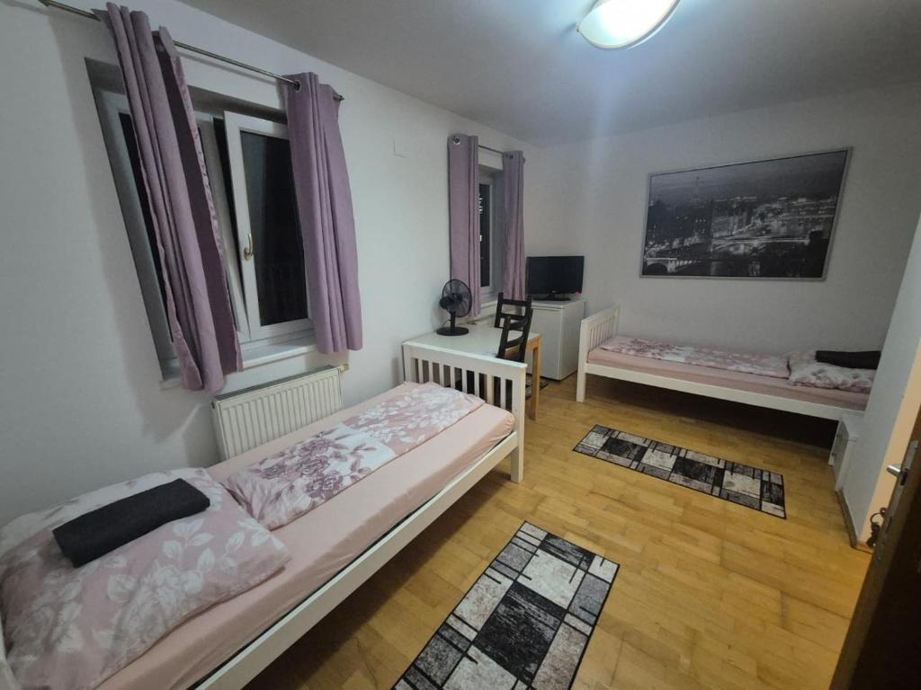 Vienna Room Nr 12
