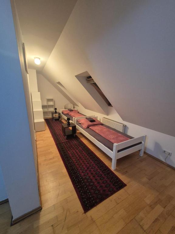 Vienna Room Nr 15