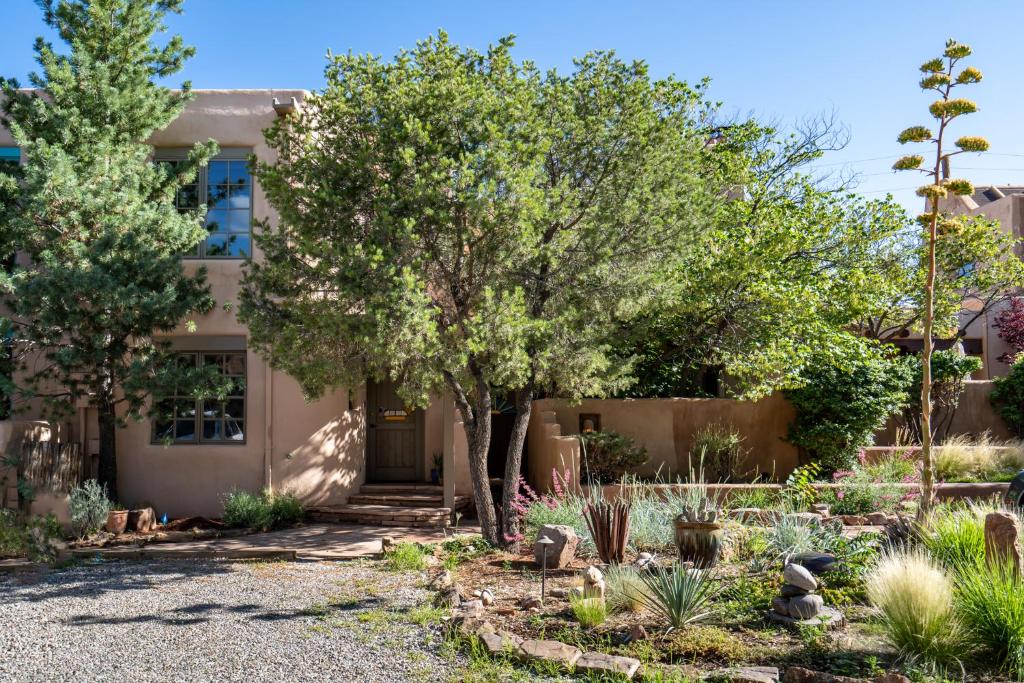 Las Brisas 24 - 