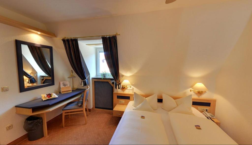 Hotel Augsburger Hof - Single Room