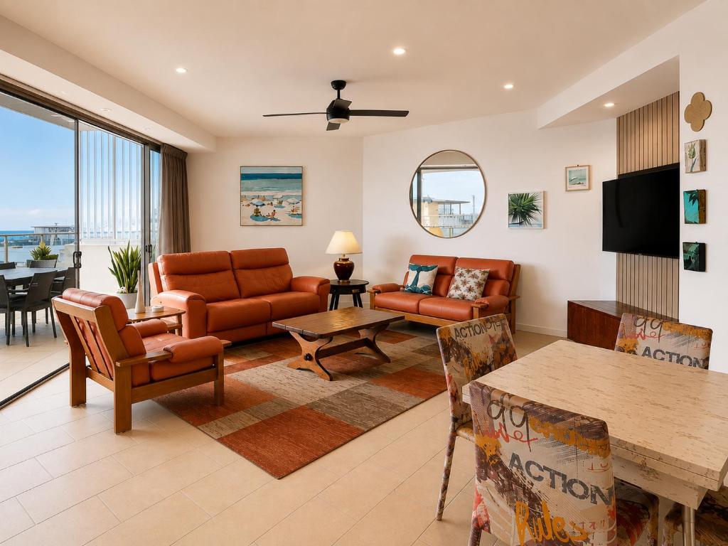 Space Holiday Apartments - 
