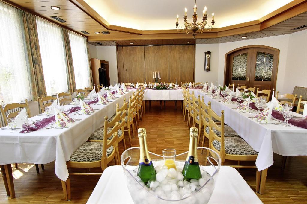 Restaurace v ubytování Gasthaus Seehof