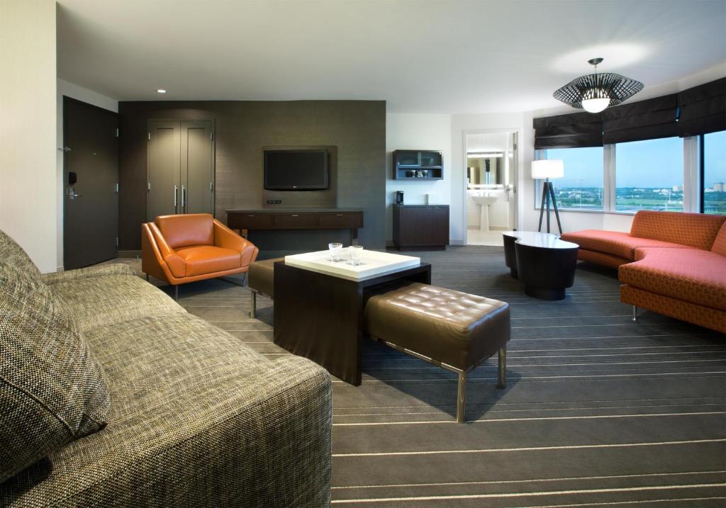 Hyatt Regency Dallas - 