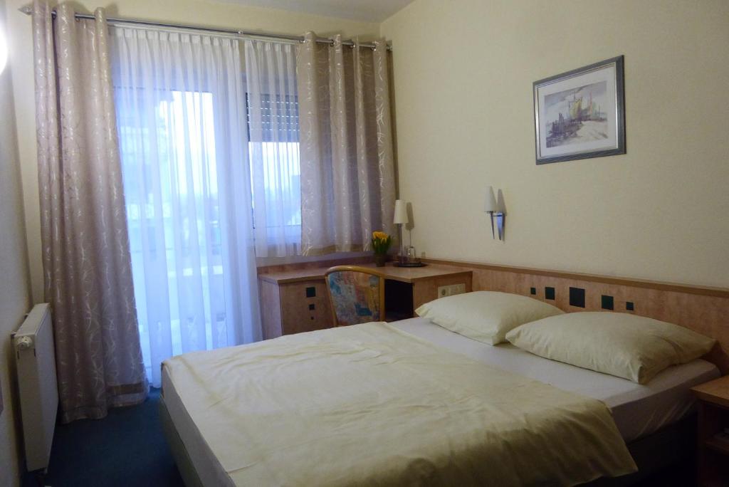 Hotel Ring Park - Double Or Twin Room With View
