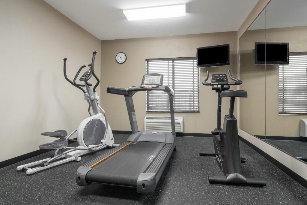 Comfort Inn & Suites Rochester South Mayo Clinic photo