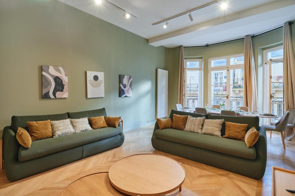 Elegant 2-bedroom apartment - Trocadéro