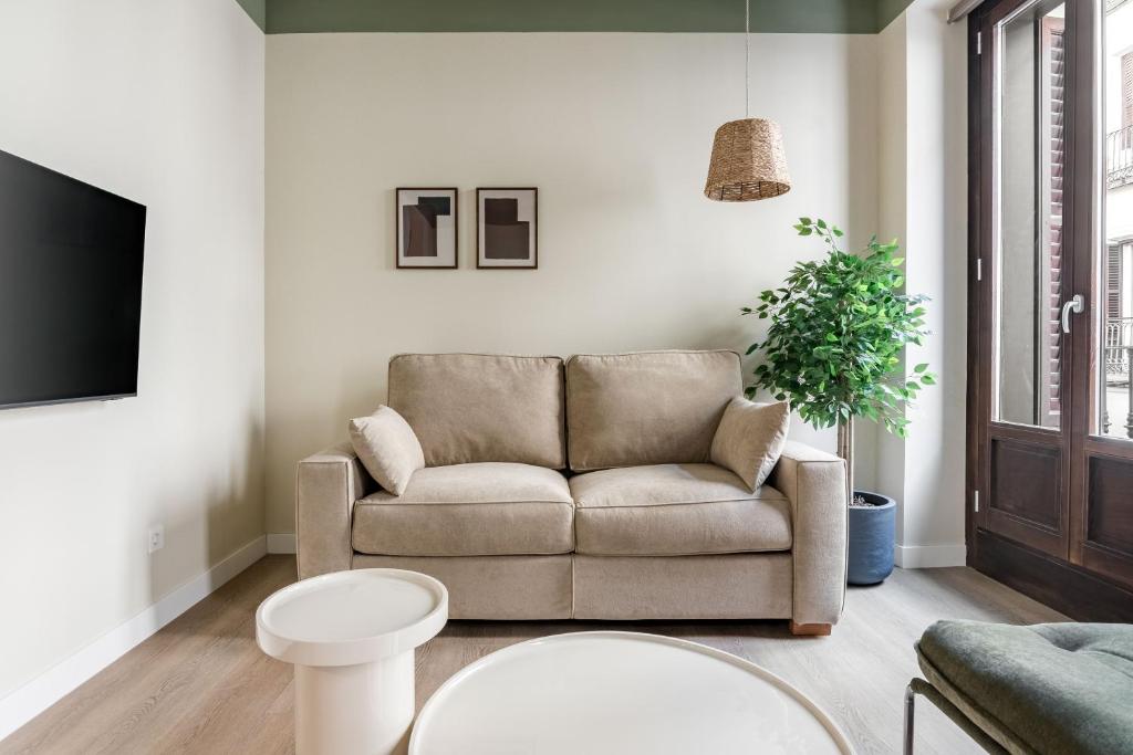 Teatro Real Apartment - Apartamento renovado para 6 en el centro