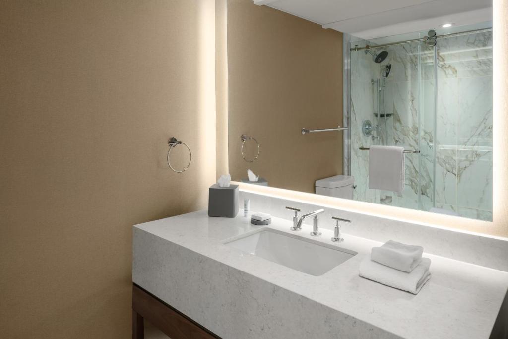 Houston Marriott West Loop by The Galleria - 