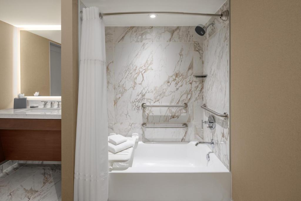 Houston Marriott West Loop by The Galleria - 