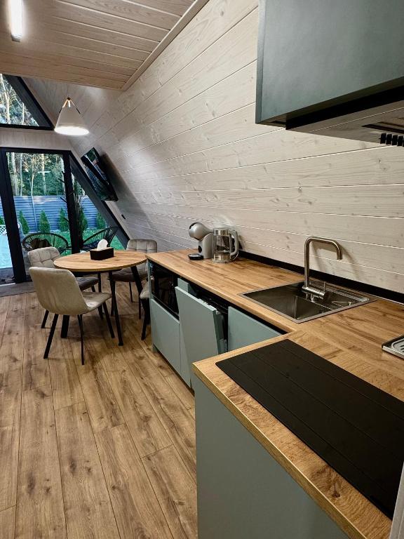 Aspen Home A-Frame photo 5