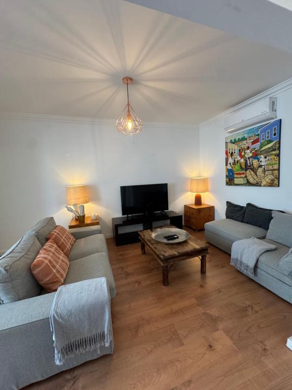 MHouse lease Cascais 3Br Sea & Center