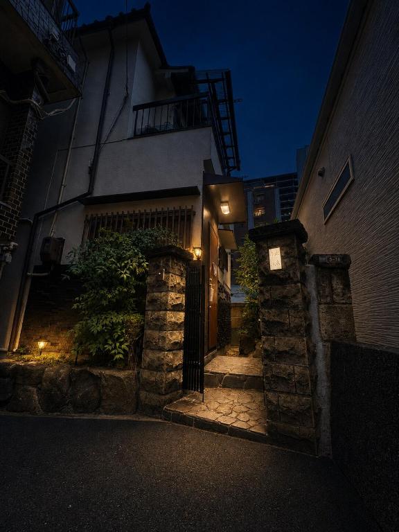 6minute walk from Tennoji Station