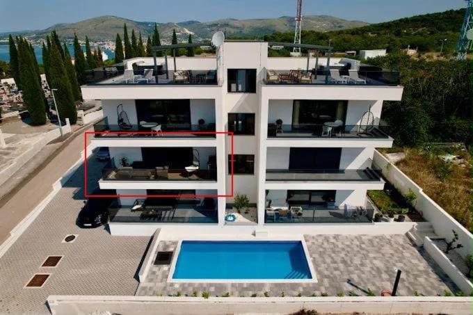 Apartment elite whit pool