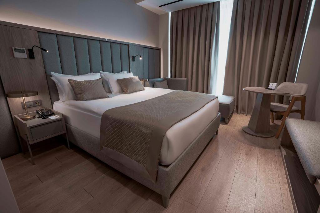 تصویر اتاق‌های RENEX HOTELS - تصویر ۲