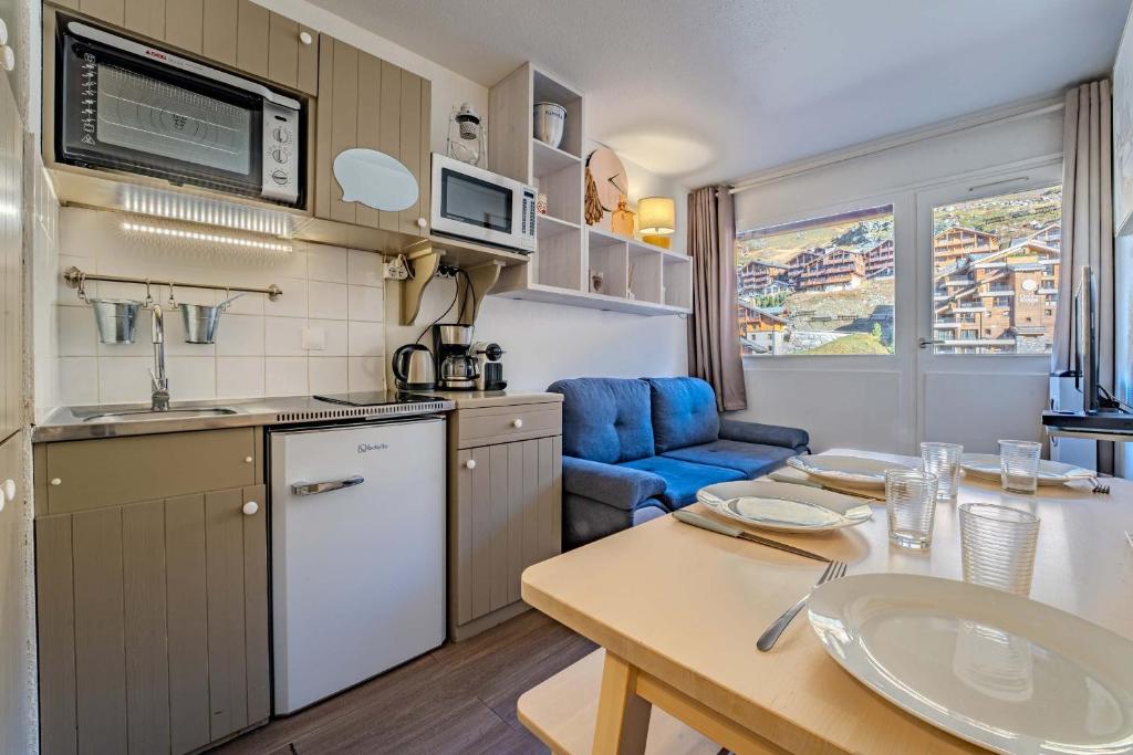 Stay with Balcony & Slope Access